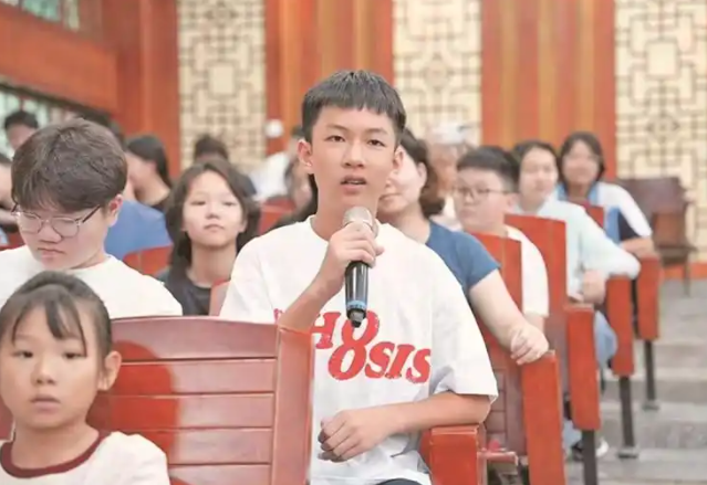 而是要揚(yáng)谷造峰數(shù)字化教學(xué)有助于實(shí)現(xiàn)教育資源高位均衡 而是要揚(yáng)谷造峰數(shù)字化教學(xué)有助于實(shí)現(xiàn)教育資源高位均衡