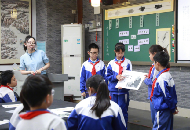 靈活學習不同地區的教師共享教學經驗共同破解教學難題 靈活學習不同地區的教師共享教學經驗共同破解教學難題